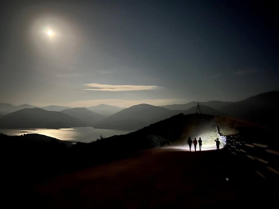 Piso En Picos De Europa - Riano Licencia Vut-Le-818 Daire Dış mekan fotoğraf